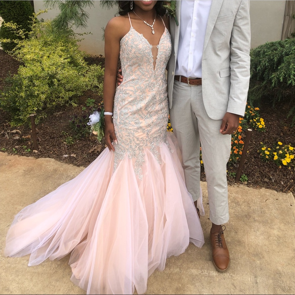 Camille La Vie pink mermaid prom dress💗